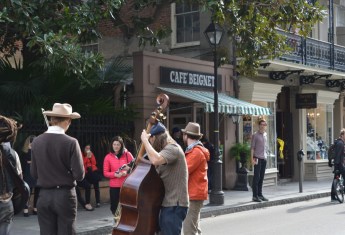 A Guide to New Orleans for First Time Visitors